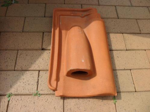 Tuile de ventilation Hugueno de 1991 rarissime, Doe-het-zelf en Bouw, Dakpannen en Dakbedekking, Nieuw, Dakpannen, Ophalen