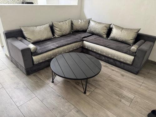 Mooie comfortabel zetel moet dringend weg!!, Huis en Inrichting, Zetels | Zetels, Zo goed als nieuw, Hoekbank, Vierpersoons of meer