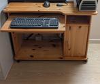 Houten computertafel op wielen, Ophalen, Met wielen, Zo goed als nieuw, Bureau