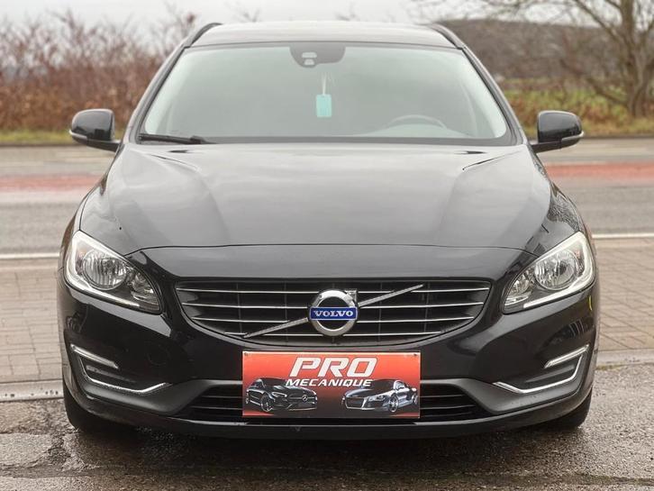 Volvo V60 1.6 D2*Boite Automatique*Nav*Clim*Cuir*Ve*Re*Vc*Ja, Autos, Volvo, Entreprise, Achat, V60, ABS, Airbags, Air conditionné