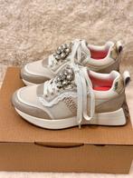 Nouveau sneakers look vintage unique pour les baskets, Neuf, Shoebella, Sneakers et Baskets, Blanc