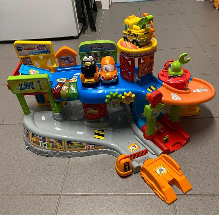 Garage Vtech toet toet's, Enfants & Bébés, Jouets | Vtech, Enlèvement