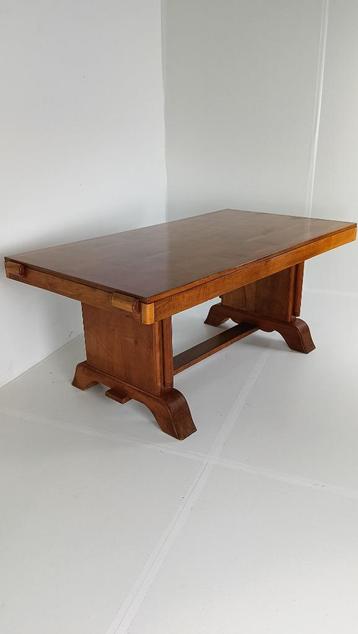 Geweldige Art Deco eettafel beschikbaar voor biedingen