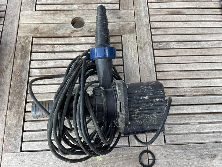 Filterpomp Oase Aquamax Eco Premium 4000, Tuin en Terras, Vijver-toebehoren, Gebruikt, Vijverpomp, Ophalen
