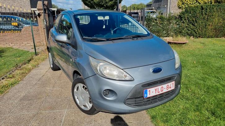 Ford Ka, Auto's, Ford, Particulier, Ka, Benzine, 3 deurs, Handgeschakeld, Zilver of Grijs, Grijs, Ophalen