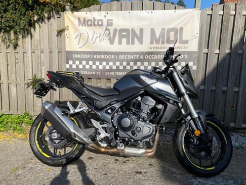 honda cb 750 hornet abs bj 2024 zeer goede staat + opties, Motoren, Motoren | Honda, Bedrijf, Naked bike, meer dan 35 kW, 4 cilinders