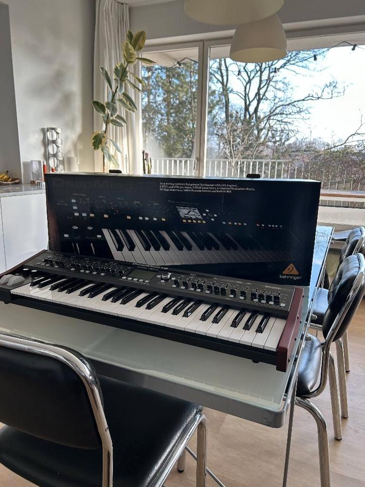 Synthétiseur Behringer DeepMind 12, Musique & Instruments, Synthétiseurs, Neuf, 49 touches, Autres marques, Avec connexion MIDI
