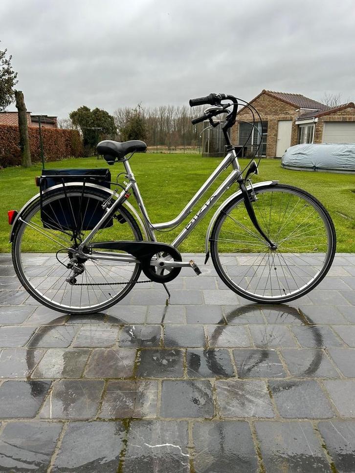 Alu damesfiets, Fietsen en Brommers, Fietsen | Dames | Damesfietsen, Gebruikt, Overige merken, Versnellingen, Ophalen