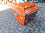 Renault 89 motorkap hefset, Ophalen