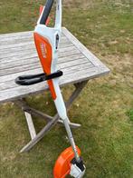 Grastrimmer met batterij - Stihl, Ophalen, Zo goed als nieuw, Accu, Stihl