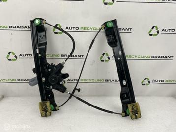 Raammechanisme Rechts Voor Ford Focus 3 ORIG BM51A23200BC beschikbaar voor biedingen
