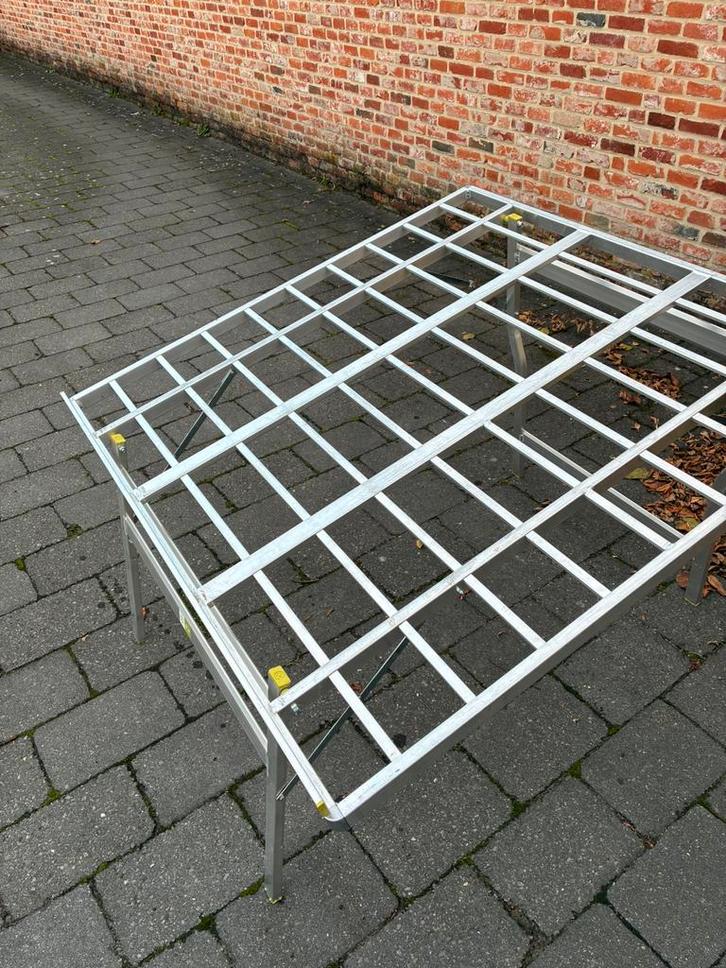 Markt tafels, Diversen, Rommelmarktspullen, Zo goed als nieuw, Ophalen