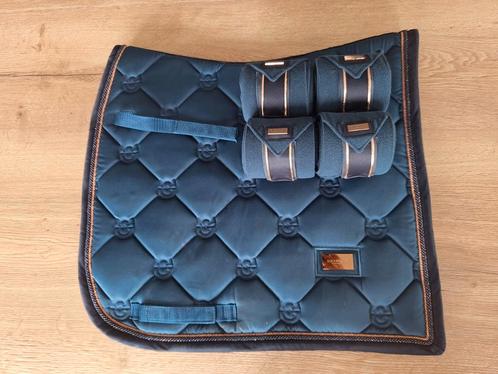 Equestrian stockholm sets, Dieren en Toebehoren, Paarden en Pony's | Dekens en Dekjes, Zo goed als nieuw, Dekje, Ophalen of Verzenden