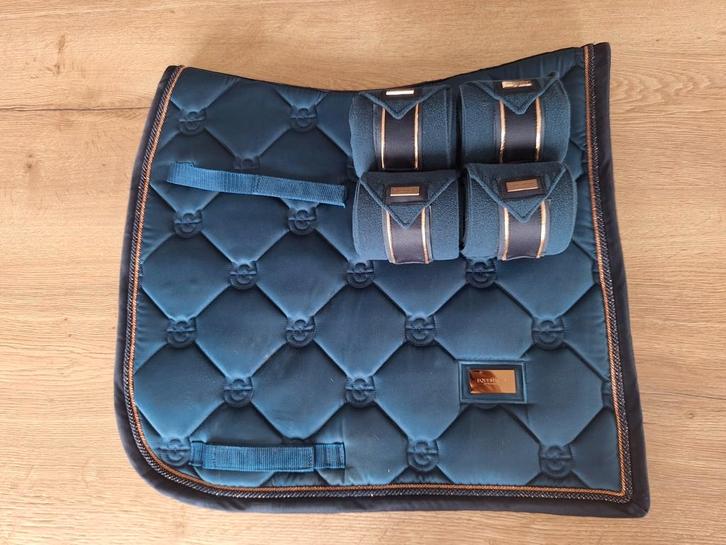 Equestrian stockholm sets, Dieren en Toebehoren, Paarden en Pony's | Dekens en Dekjes, Zo goed als nieuw, Dekje, Ophalen of Verzenden