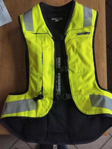 Airbag vest Helite beschikbaar voor biedingen