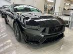 Ford Mustang Automaat / NEW / Dark Horse!, Auto's, 4 zetels, Stof, Zwart, Nieuw