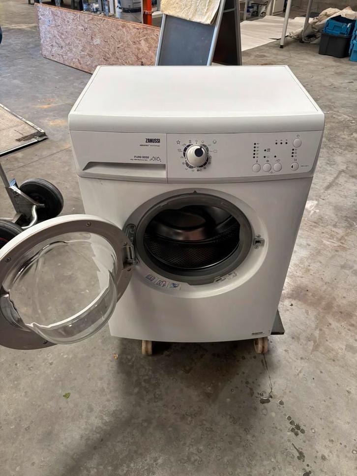 Zanussi wasmachine, model ZWG serie, 6kg capaciteit, Elektronische apparatuur, Wasmachines, Gebruikt, Voorlader, 4 tot 6 kg, 90 tot 95 cm