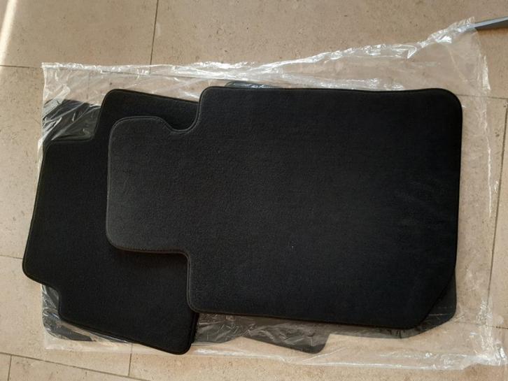 BMW matten NIEUW BMW 3-reeks, Auto-onderdelen, Interieur en Bekleding, BMW, Ophalen of Verzenden