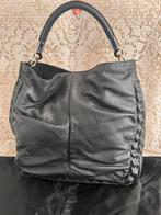 Onberispelijke tas van YVES SAINT LAURENT Roady-model, Handtassen en Accessoires, Tassen | Damestassen, Ophalen of Verzenden, Zo goed als nieuw