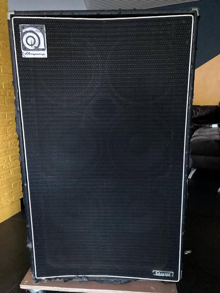 Ampeg SVT 610, Muziek en Instrumenten, Versterkers | Bas en Gitaar, Gebruikt, Basgitaar, 100 watt of meer, Ophalen