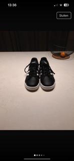 Chaussures Adidas taille 28, Neuf, Adidas, Garçon ou Fille, Enlèvement ou Envoi