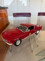 Ford mustang 1967 GTA Fastback 1:18 maisto met doos, Hobby en Vrije tijd, Ophalen of Verzenden, Nieuw, Auto, Maisto