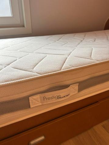 1 persoon matras  „PRESTIGE PU” MATRAS »  beschikbaar voor biedingen