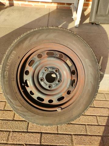 Set winterbanden 195/65 beschikbaar voor biedingen