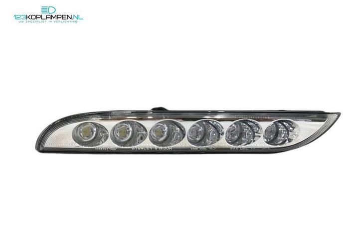 Nissan Juke Nismo dagrijverlichting rechts LED, Auto-onderdelen, Verlichting, Nissan, Gebruikt, Herkomst onderdeel bekend, Verzenden