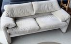 Vintage zetel / bank Cassina Maralunga  Beige Corduroy, Ophalen, Gebruikt, Stof, Tweepersoons