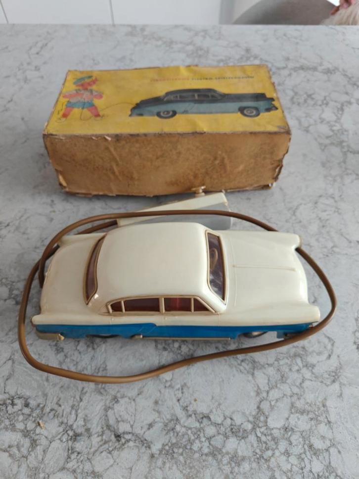 Speelgoedauto '60s Made in DDR, door VEB Presu met doos, Antiek en Kunst, Antiek | Speelgoed, Ophalen of Verzenden