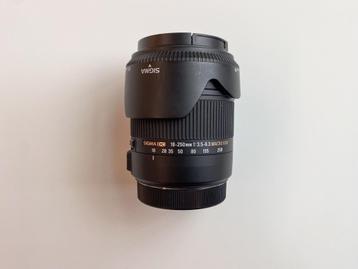 Macro Sigma 18-250 mm f/3,5-6,3 dc, Enlèvement ou Envoi, Comme neuf, Compact, Autres Marques