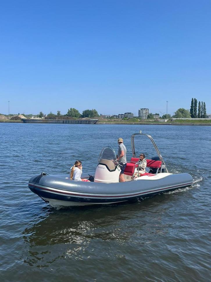 Rib valiant 6,5m+ 150pk mercury 2011 +trailer 2 as, Watersport en Boten, Rubberboten, Gebruikt, Zodiac, Overige materialen, 120 tot 200 pk