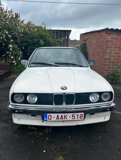 Bmw 324 diesel 203000km 1986, Autos, Oldtimers & Ancêtres, Particulier, BMW, Enlèvement