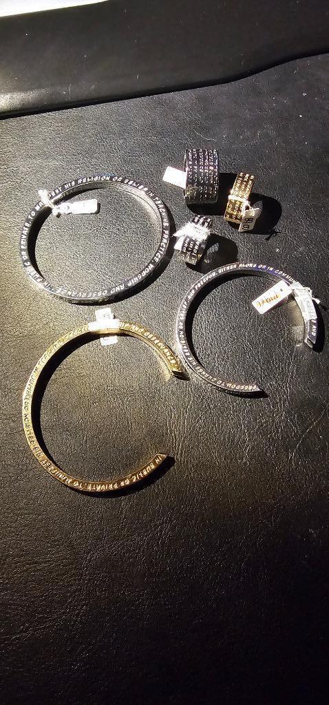 lot bijoux gilardy bague et bracelet droit de l'homme, Handtassen en Accessoires, Armbanden, Nieuw, Staal, Overige kleuren, Ophalen