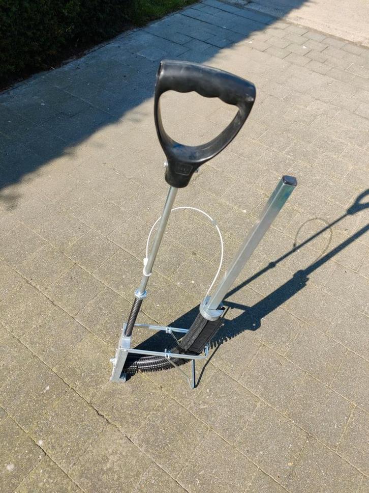 Te huur - Tacker Desco D-floor, Doe-het-zelf en Bouw, Verwarming en Radiatoren, Zo goed als nieuw, Ophalen