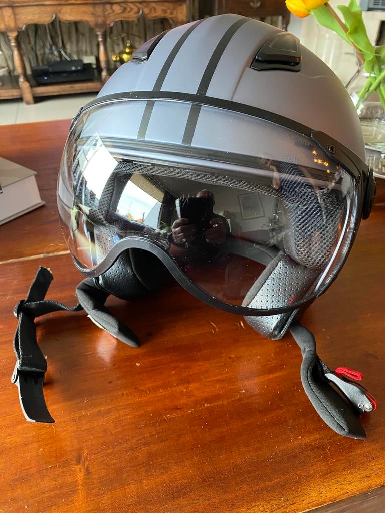 Motorhelm vito helmets  et scherm uitstekende staat, Ophalen