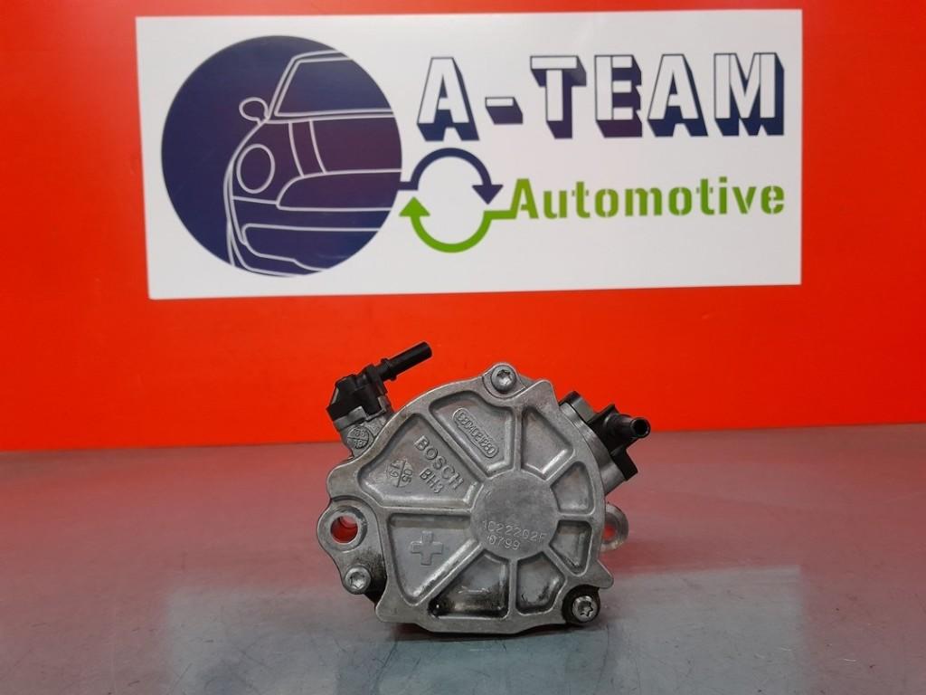 VACUUMPOMP DIESEL Citroën Berlingo (01-2018/-) (9804021880), Auto-onderdelen, Motor en Toebehoren, Citroën, Gebruikt
