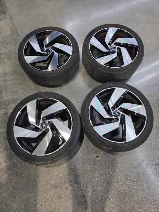 Jantes 18 pouces Volkswagen Golf 8 GTI Richmond pneus d'été, Autos : Pièces & Accessoires, Pneus & Jantes, Pneus et Jantes, Pneus été