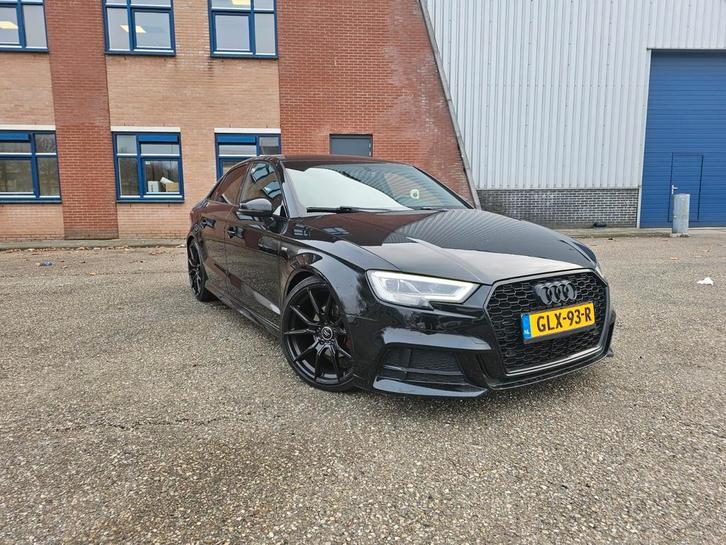 Audi s3 2.0, Auto's, Audi, Particulier, A3, Diesel, Euro 6, Overige carrosserie, 5 deurs, Automaat, Zwart, Zwart, Leder en Stof