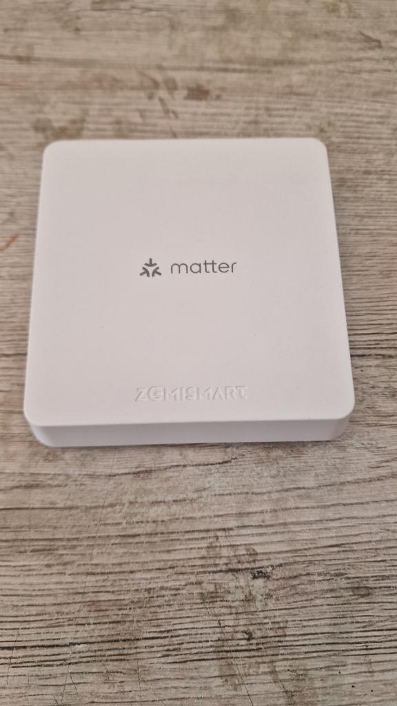 Hub Zigbee Matter Zemismart, Enlèvement, Comme neuf, Zemismart
