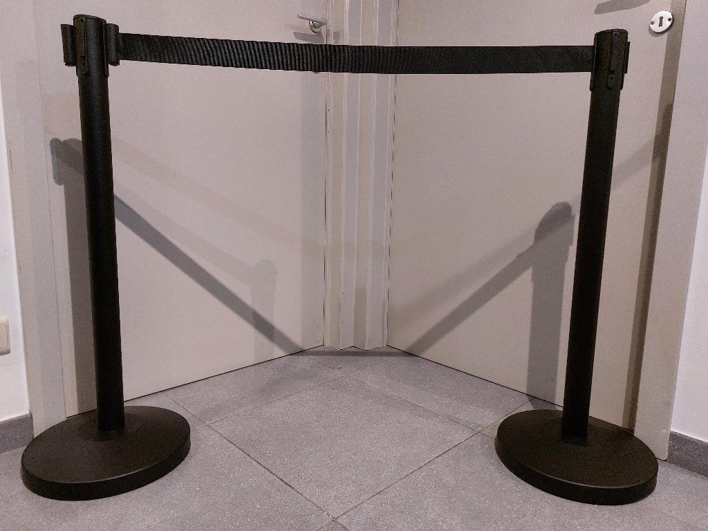 Afzetpalen met lint     µ0a, Ophalen