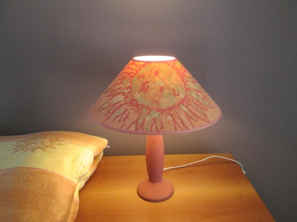 Lampe LED de table avec 2 coussins assortis, Moins de 50 cm, Enlèvement ou Envoi, Comme neuf, Tissus