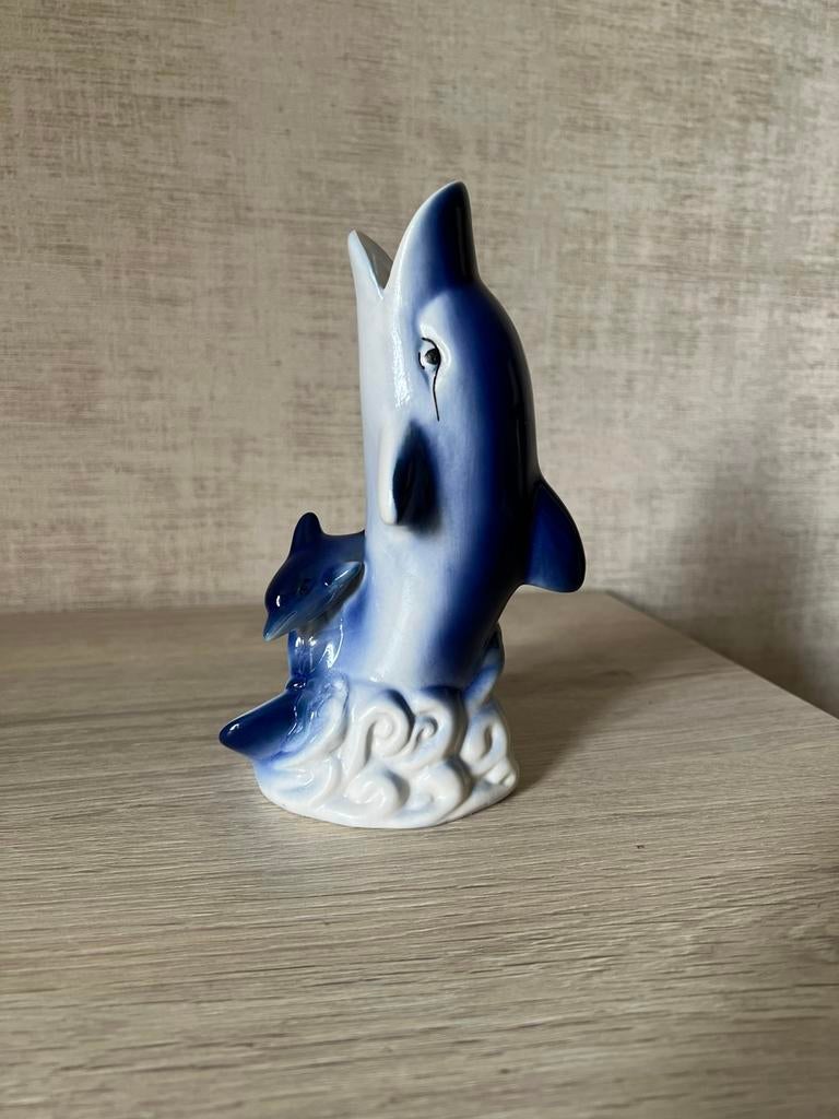 NIEUW soliflore van dolfijnporselein - chique zeedecor, Ophalen, Blauw, Aardewerk of Porselein, Nieuw