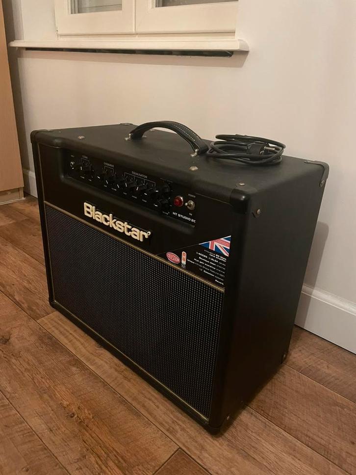Blackstar ht-20 studio combo, Musique & Instruments, Amplis | Basse & Guitare, Comme neuf, Guitare, Enlèvement