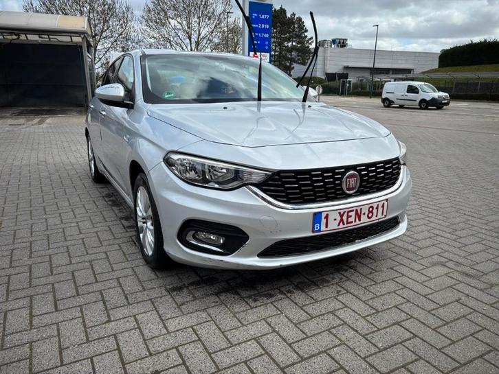 Fiat Tipo, Autos, Fiat, Particulier, Tipo, Caméra de recul, Diesel, Euro 6, Berline, 5 portes, Boîte manuelle, Argent ou Gris