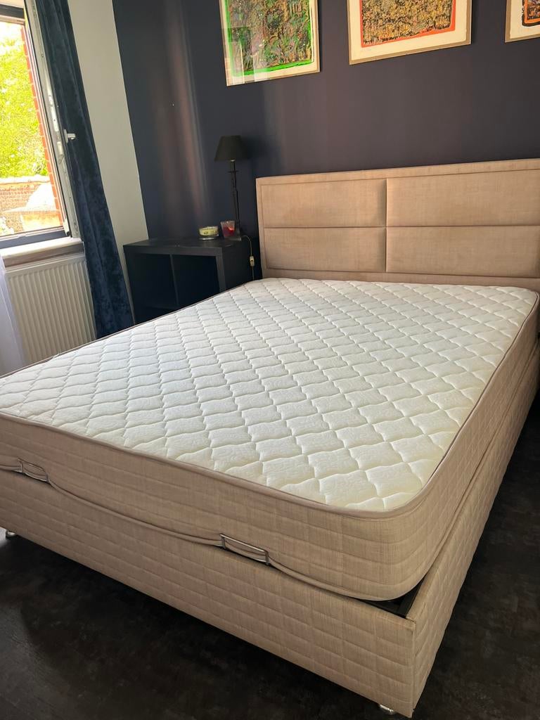 Lit boxspring 160x200 coffre de rangement, Maison & Meubles, Chambre à coucher | Lits boxsprings, Comme neuf, 200 cm, Beige, Enlèvement