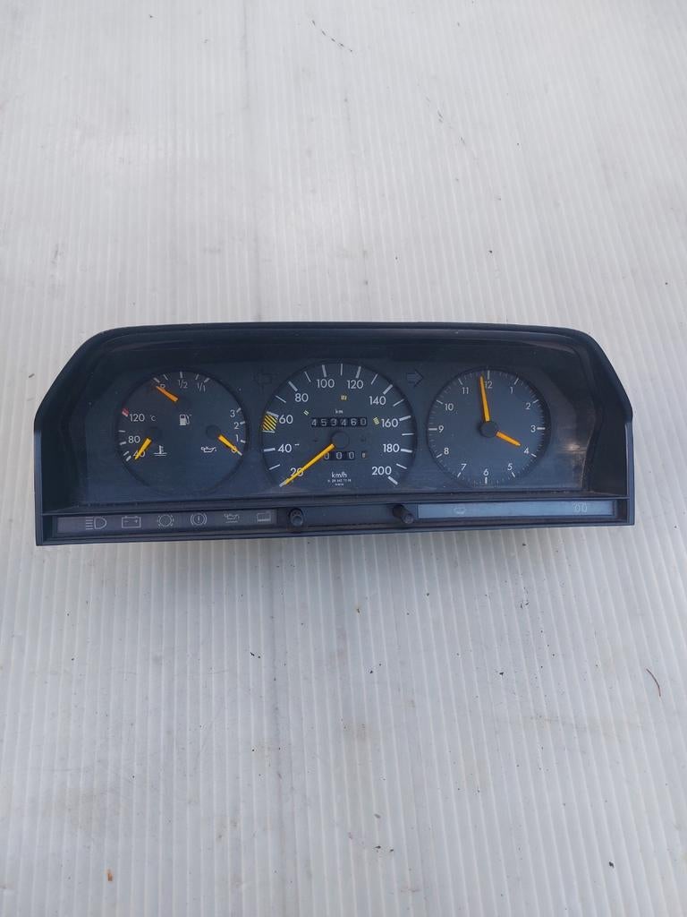 Compteur Mercedes W201 190, Autos : Pièces & Accessoires, Enlèvement, Utilisé, Mercedes-Benz
