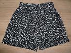 short meisjes, maat 140, Ophalen of Verzenden, Zo goed als nieuw, Meisje, Broek