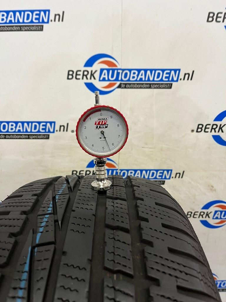 2x Goodyear UltraGrip Performance 225/50 R16 92H 225/50/16 2, Auto-onderdelen, Banden en Velgen, Gebruikt, -, Band(en), 225 mm